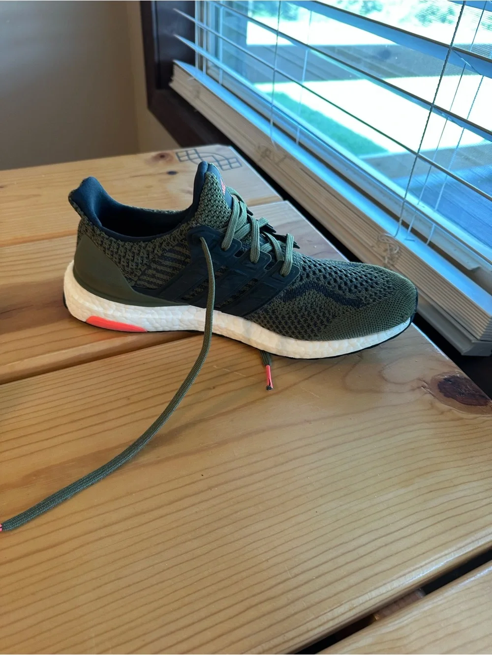 Adidas Running Shoes – Men’s Size 8